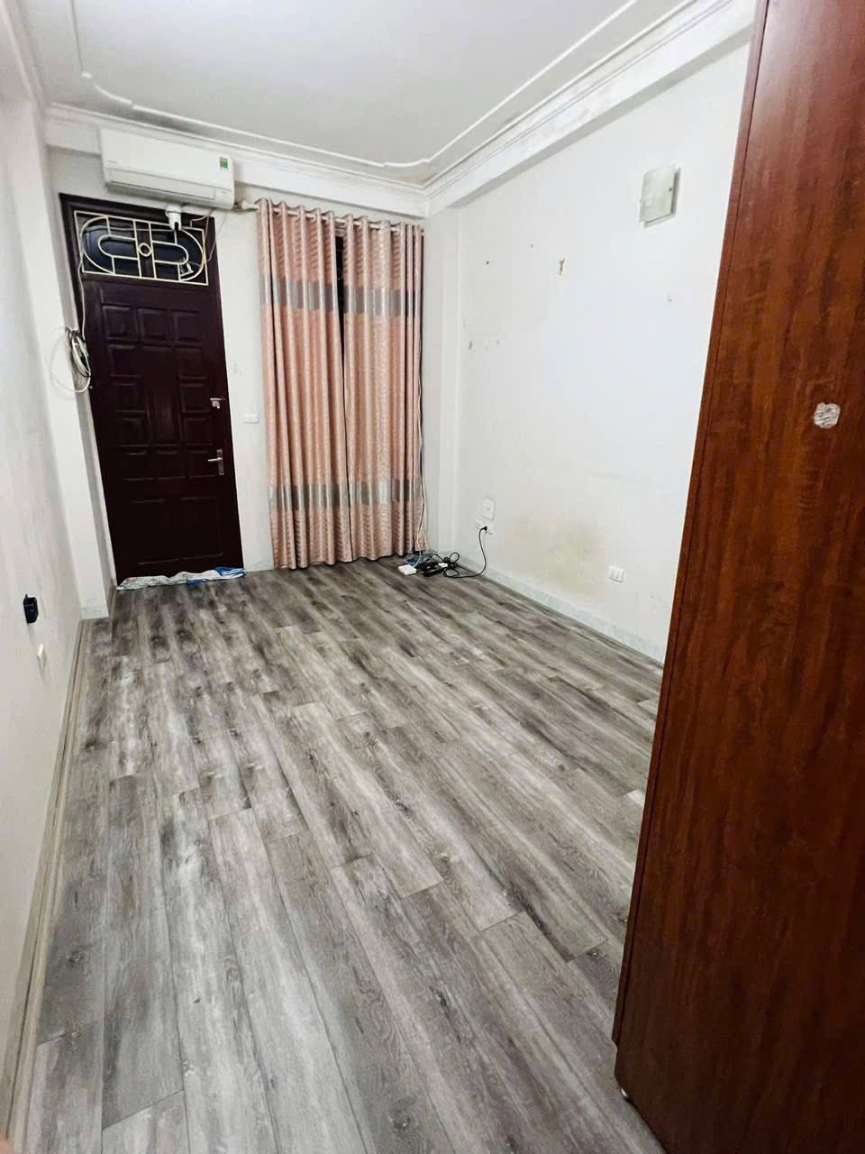 Cho thuê nhà nguyên căn Trại Cá, 4 tầng x 27m2, 2 ngủ, 9 Triệu - Ảnh 1